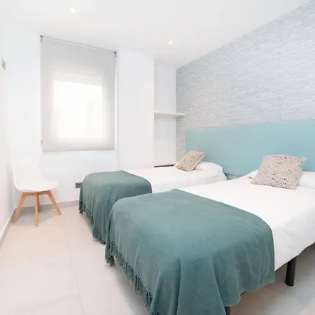 Modern 2 Bedroom Apartment, With Sea Views, In Playas Del Duque - Puerto Banus Apartment *